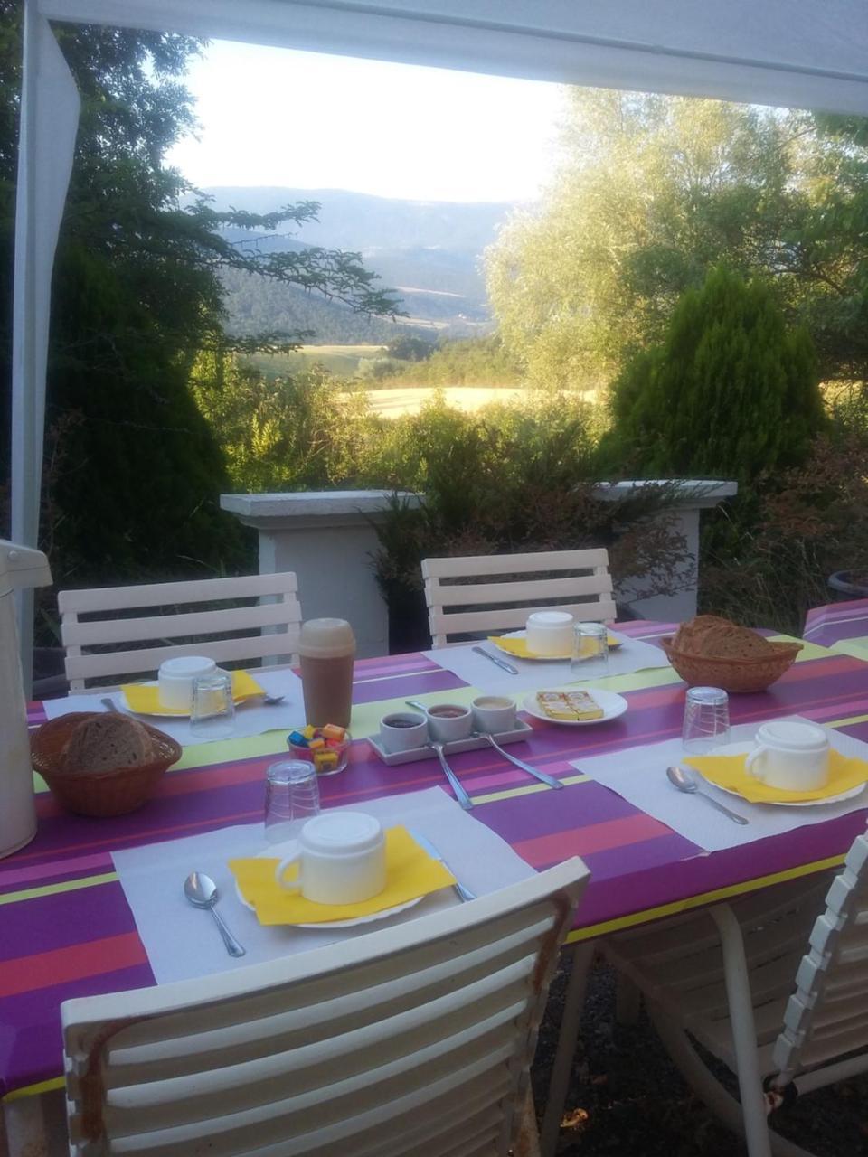 Bed and Breakfast L'Ensoleillee Rosans Zewnętrze zdjęcie