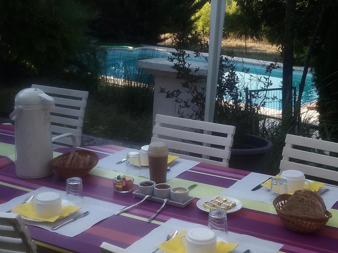 Bed and Breakfast L'Ensoleillee Rosans Zewnętrze zdjęcie